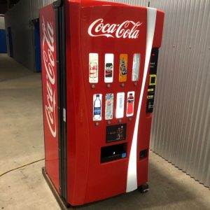 Royal 660 Drink Vending Machine for Sale Online, high-capacity drink vendor.